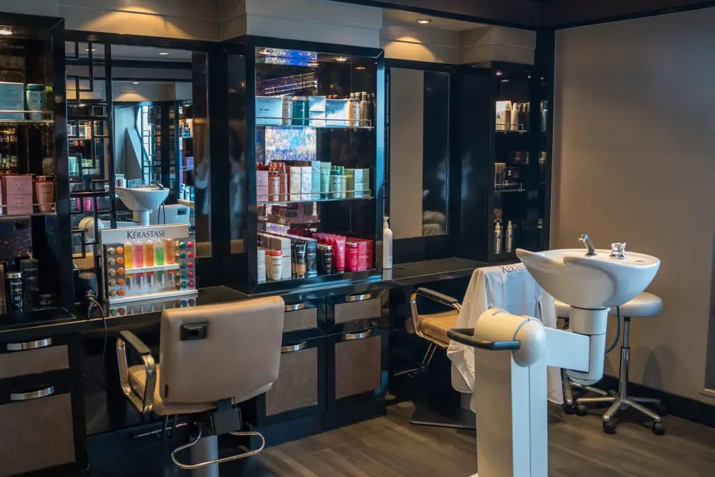 
beauty-salon-small-business