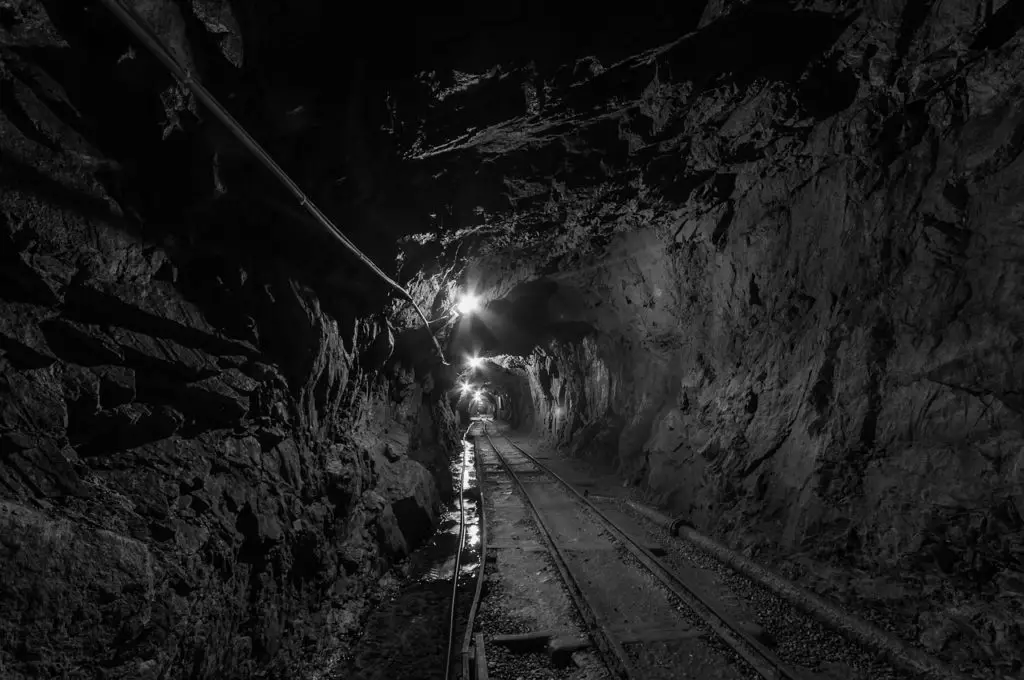 brick tunnel for gold mining